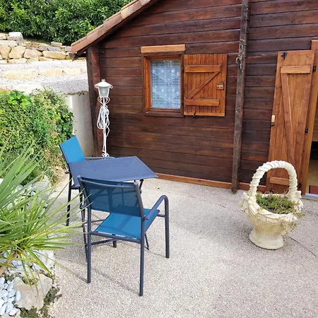 Au Petit Chalet Gigouzac Exterior foto